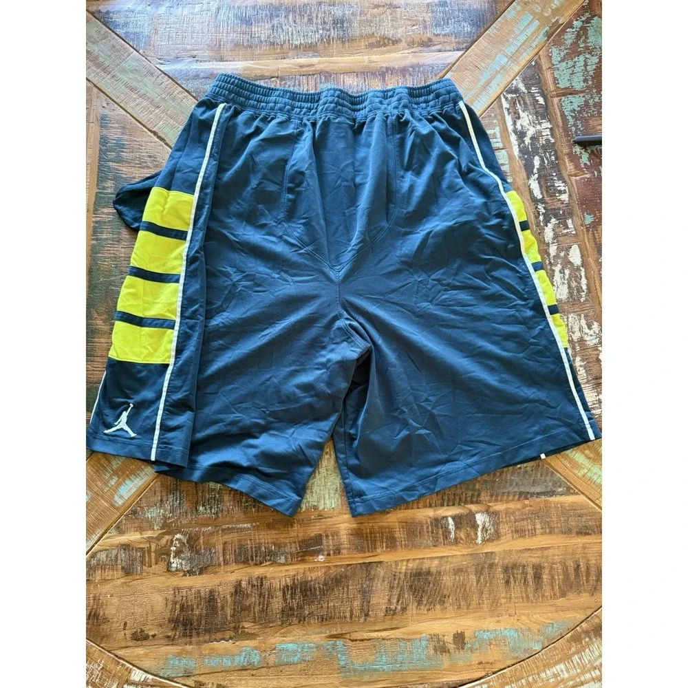 Men's Jordan Green Basketball Short Size XXL SEE PHOTOS